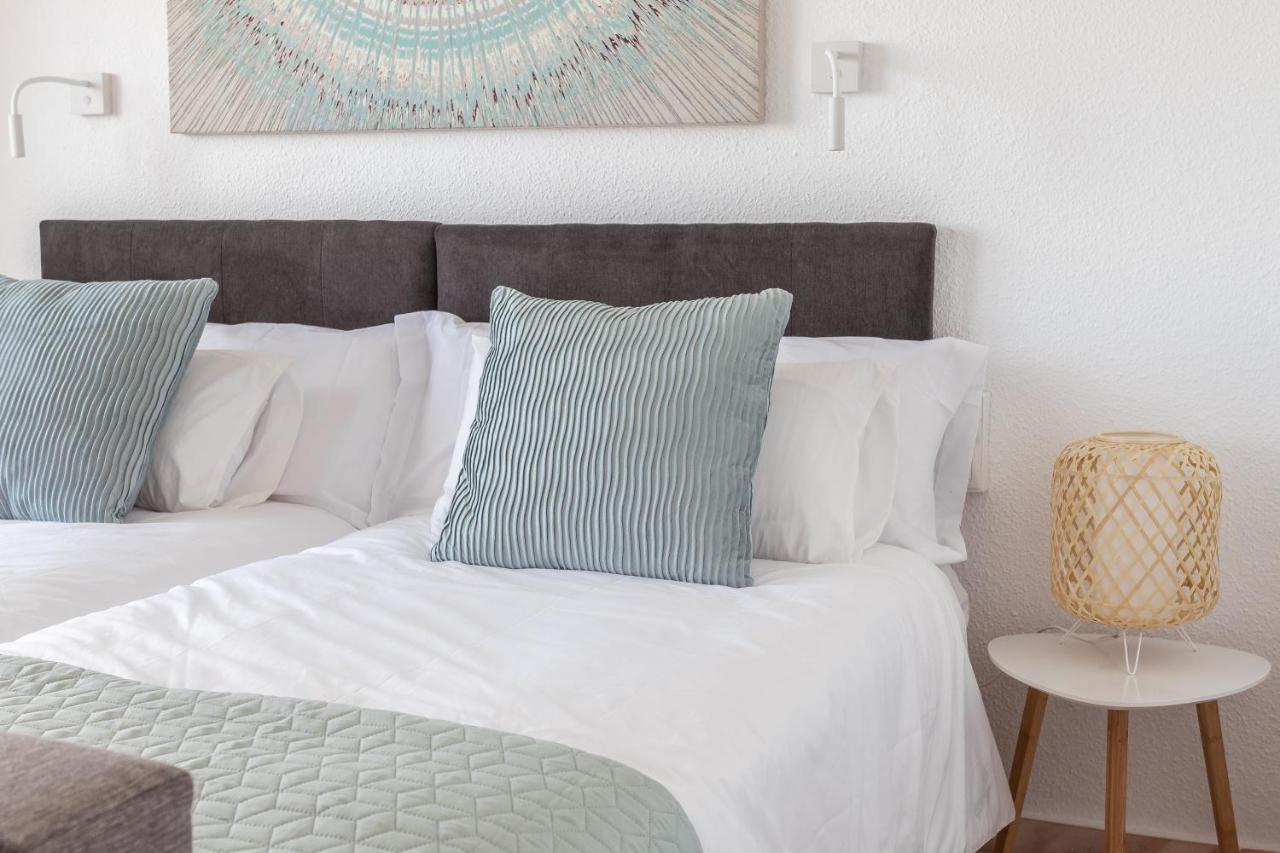 Oleholidays Romana Playa 334 Vistas Al Mar マルベーリャ エクステリア 写真